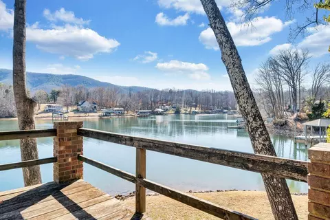 View/Area - 188 Hardy Ct, Penhook, VA 24137 photo 1 of 23