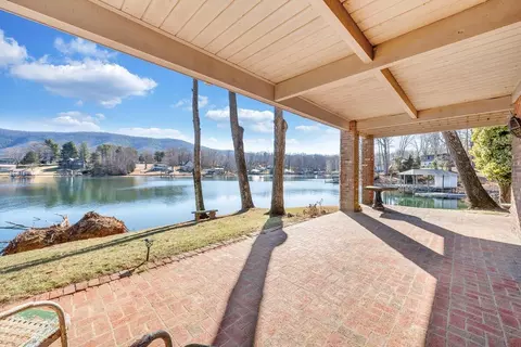 Exterior - 188 Hardy Ct, Penhook, VA 24137 photo 17 of 37