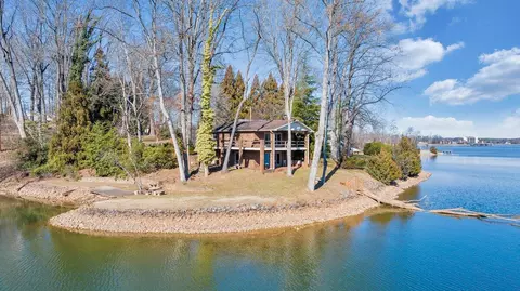 Exterior - 188 Hardy Ct, Penhook, VA 24137 photo 34 of 37