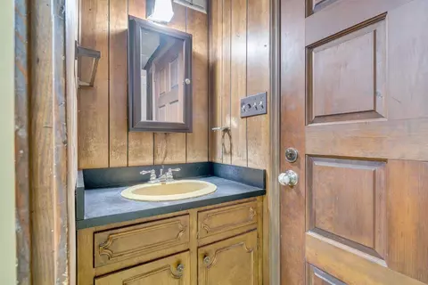 Bath - 188 Hardy Ct, Penhook, VA 24137 photo 1 of 3