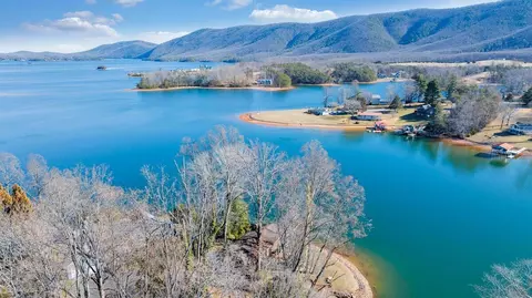 View/Area - 188 Hardy Ct, Penhook, VA 24137 photo 20 of 23