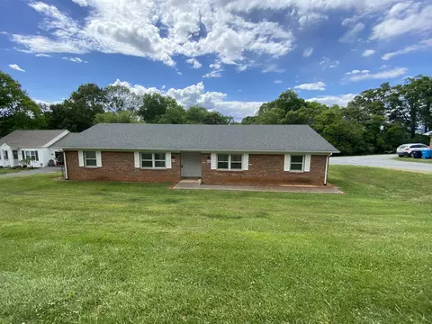 4504 Pennsylvania Ave NE #4504-4506, Roanoke, VA 24019
