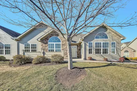 5446 Orchard Villas Cir #6-1, Roanoke, VA 24019