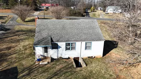 5991 Franklin St, Ferrum, VA 24088 photo 5