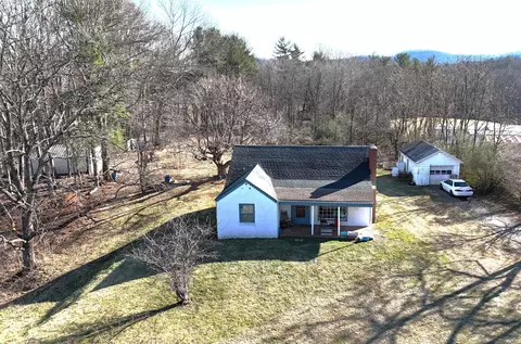 5991 Franklin St, Ferrum, VA 24088