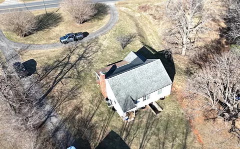 5991 Franklin St, Ferrum, VA 24088 photo 8