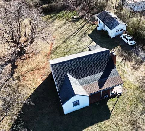 5991 Franklin St, Ferrum, VA 24088 photo 9