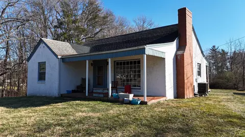 5991 Franklin St, Ferrum, VA 24088 photo 12
