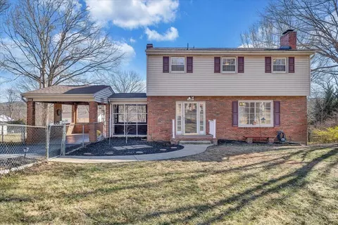 3584 Cedar Ln, Roanoke, VA 24018