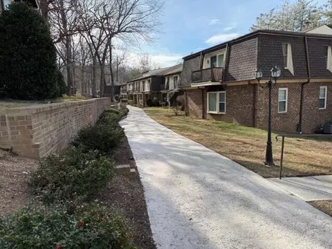 3400 Kim Ct #A11, Roanoke, VA 24018