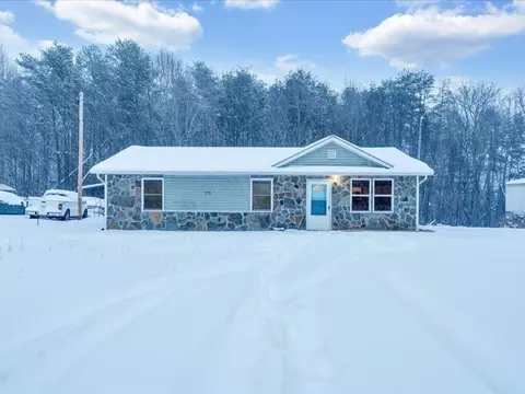 175 Peach Ct, Bassett, VA 24055
