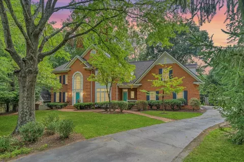 5812 Old Locke Ct, Roanoke, VA 24018
