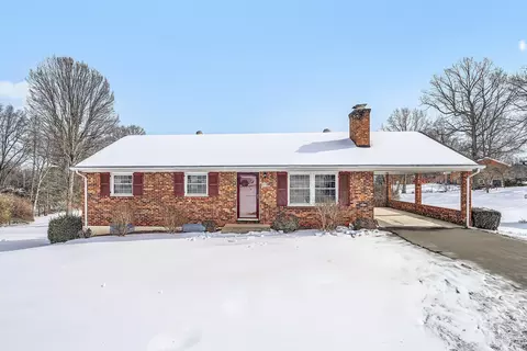 659 Rainbow Forest Dr, Lynchburg, VA 24502