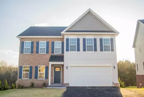 7923 Carriage Park Dr, Roanoke, VA 24019