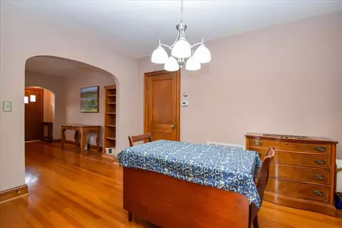 Dining - 3108 Spring Rd SW, Roanoke, VA 24015 photo 2 of 2