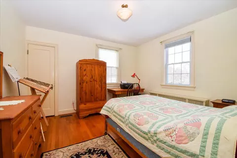 Bedroom - 3108 Spring Rd SW, Roanoke, VA 24015 photo 1 of 4