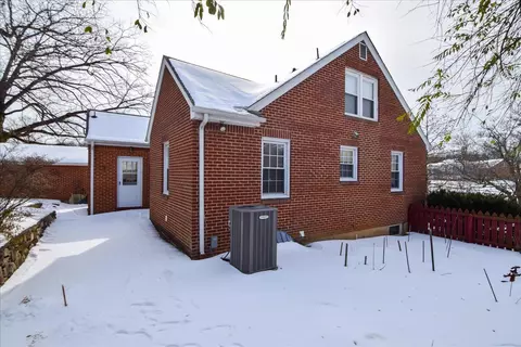 Exterior - 3108 Spring Rd SW, Roanoke, VA 24015 photo 7 of 14