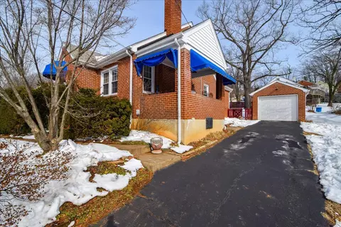 Exterior - 3108 Spring Rd SW, Roanoke, VA 24015 photo 6 of 14