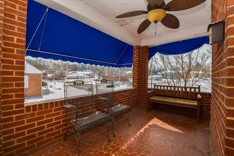 Exterior - 3108 Spring Rd SW, Roanoke, VA 24015 photo 3 of 14