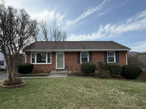 822 Moran Ave, Salem, VA 24153