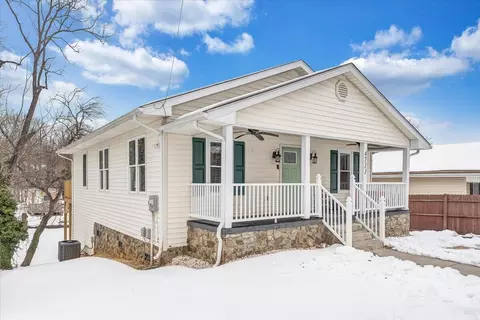 4711 Surrey Ave NW, Roanoke, VA 24017