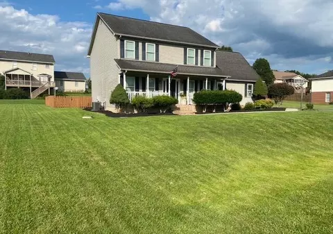 Exterior - 148 Eagle Rdg, Roanoke, VA 24012 photo 17 of 24