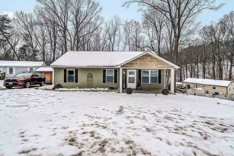 2111 Woodland Rd SE, Roanoke, VA 24014