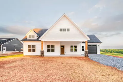 10480 Leesville Rd, Lynch Station, VA 24571