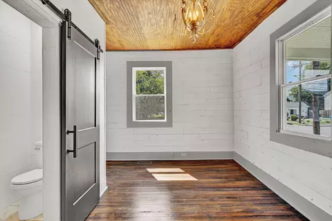 Other - 402 7th St, Salem, VA 24153 photo 5 of 5