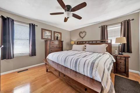 Bedroom - 1160 Sandy Level Rd, Goodview, VA 24095 photo 2 of 3