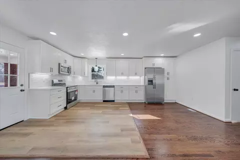 Other - 1631 Eanes Rd, Roanoke, VA 24014 photo 2 of 6