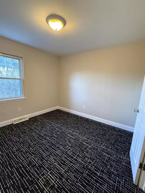 Bedroom - 1608 Eastern Ave NE, Roanoke, VA 24012 photo 1 of 10
