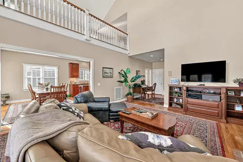 Living - 75 Milestone Ln, Penhook, VA 24137 photo 4 of 8