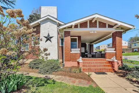 625 Vinton Mill Ct NE, Roanoke, VA 24012