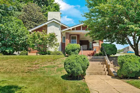 625 Vinton Mill Ct NE, Roanoke, VA 24012
