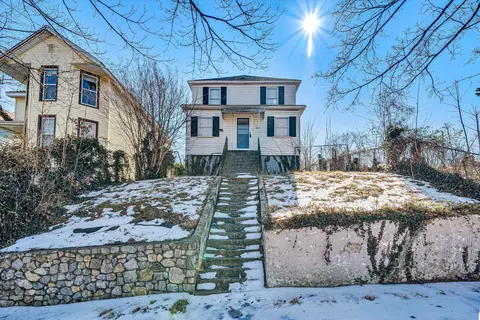 703 Elm Ave SE, Roanoke, VA 24013