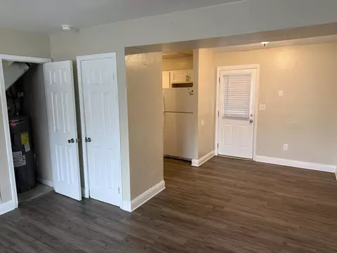 Living - 1634 Eastern Ave NE, Roanoke, VA 24012 photo 4 of 4