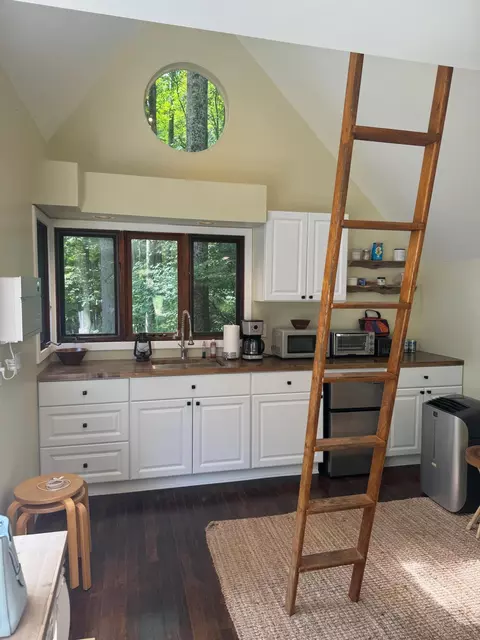 Kitchen - 9737 Pine Forest Rd NE, Floyd, VA 24091 photo 1 of 2