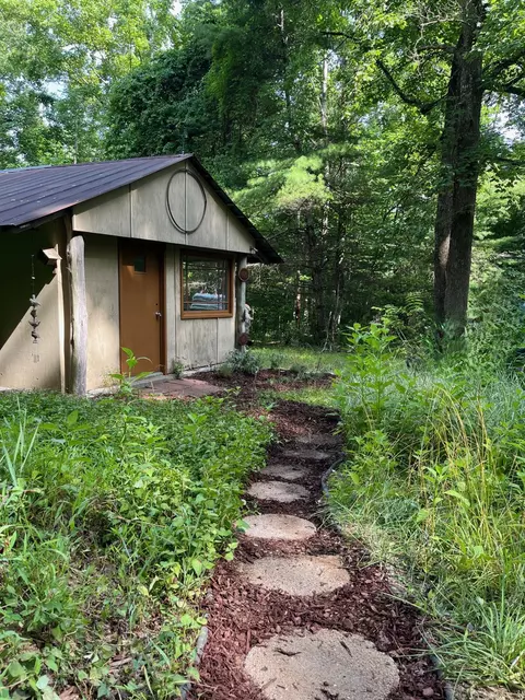 Exterior - 9737 Pine Forest Rd NE, Floyd, VA 24091 photo 6 of 14