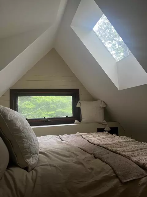 Bedroom - 9737 Pine Forest Rd NE, Floyd, VA 24091 photo 2 of 2