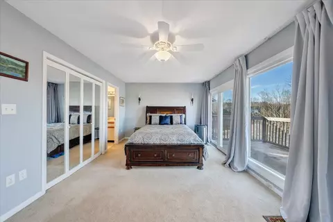 Bedroom - 287 Waterside Dr, Moneta, VA 24121 photo 3 of 4