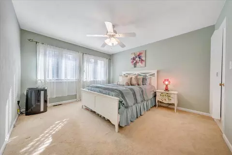 Bedroom - 287 Waterside Dr, Moneta, VA 24121 photo 1 of 4