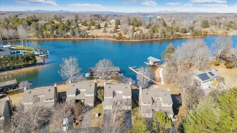 View/Area - 287 Waterside Dr, Moneta, VA 24121 photo 1 of 15
