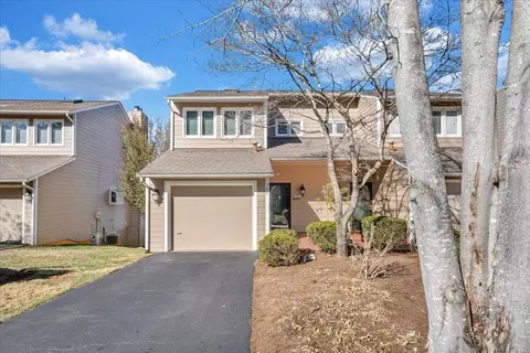 Exterior - 287 Waterside Dr, Moneta, VA 24121 photo 9 of 9