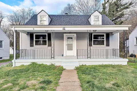 544 Westwood Blvd NW, Roanoke, VA 24017