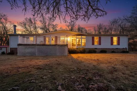 506 Spinnaker Way, Moneta, VA 24121