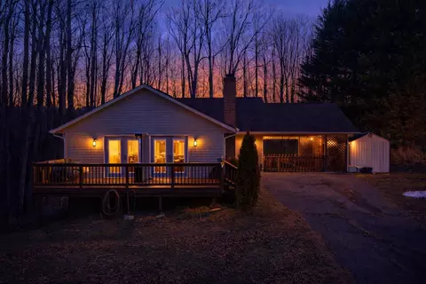 128 Huntington Rd, Ridgeway, VA 24148