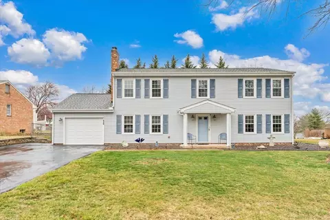 419 Rebecca Ln, Salem, VA 24153