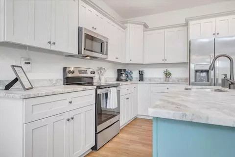 Kitchen - 1373 Thomason Ln, Goodview, VA 24095 photo 6 of 7