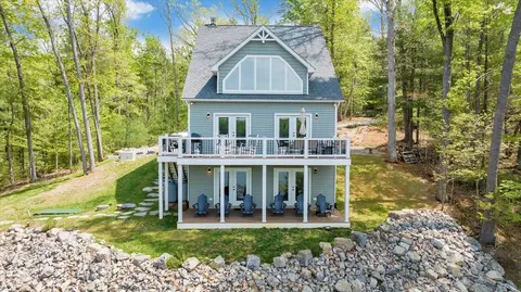 1373 Thomason Ln, Goodview, VA 24095